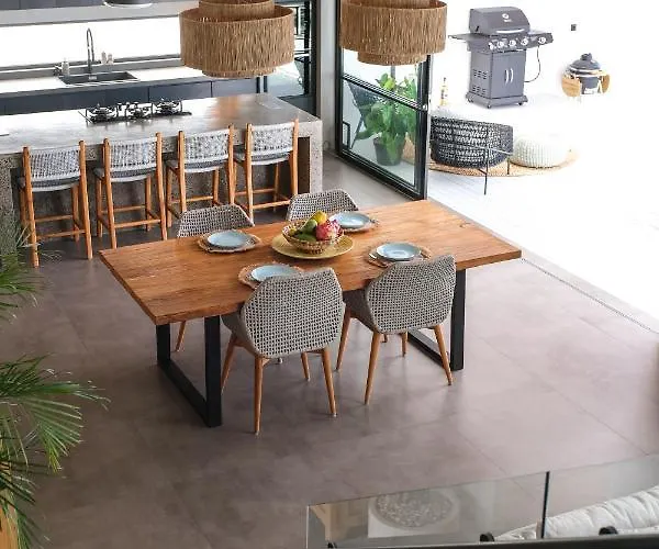 Makai Villa *