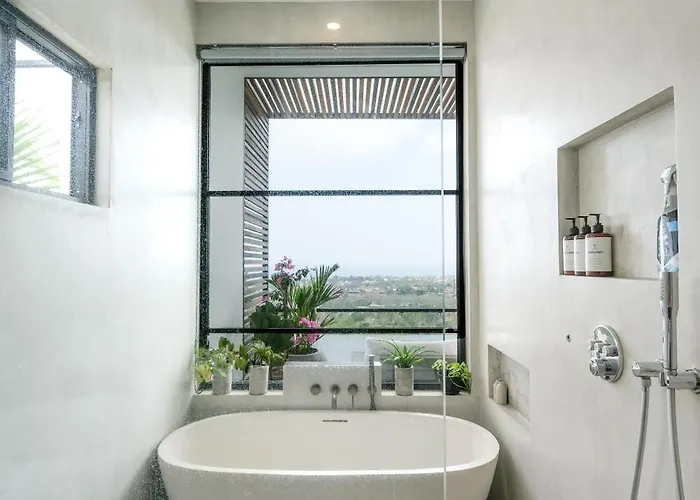 Makai Villa