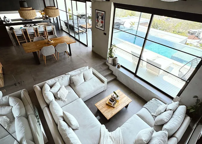 Makai Villa